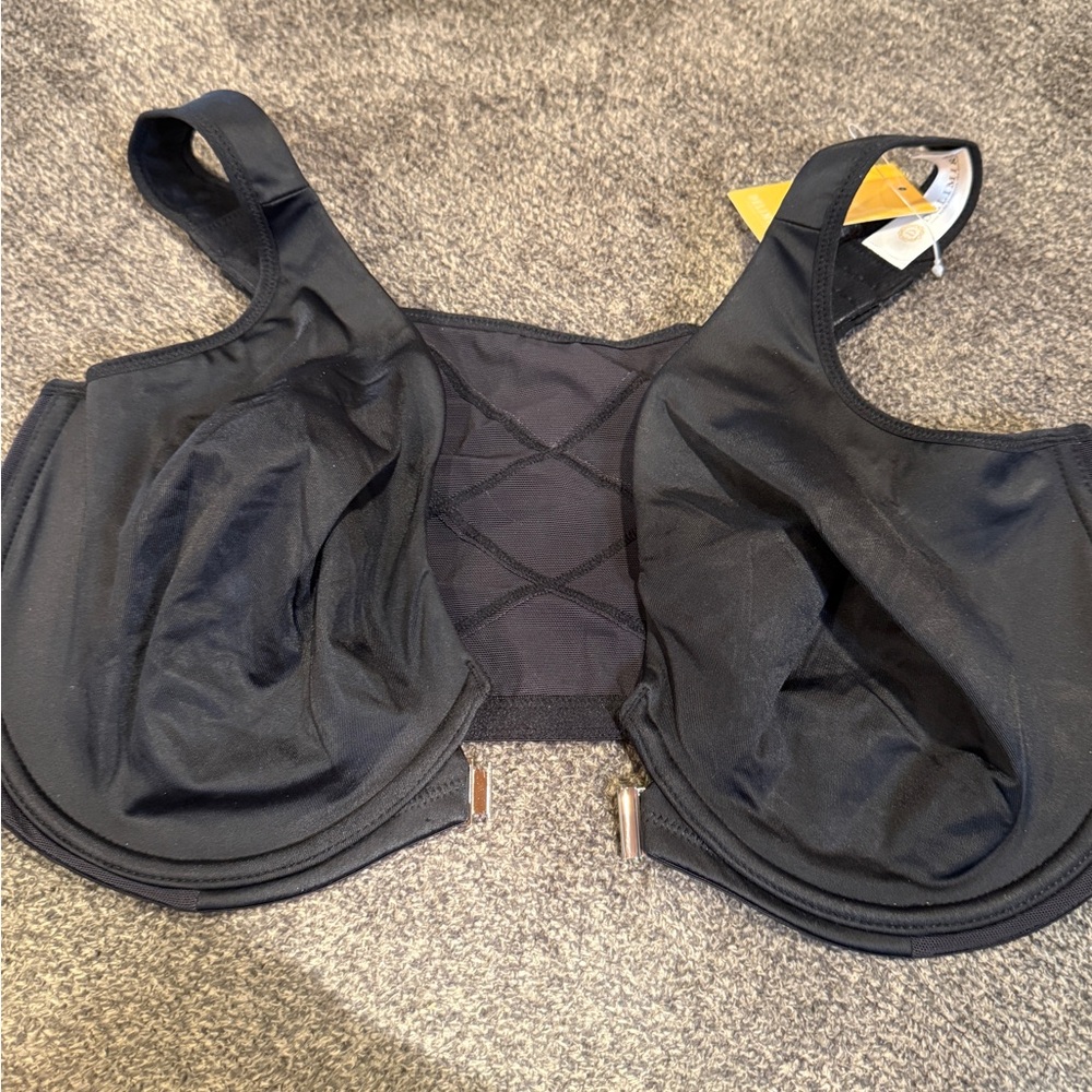 NWT Front-Closure Support Bra - Picture 4 of 11